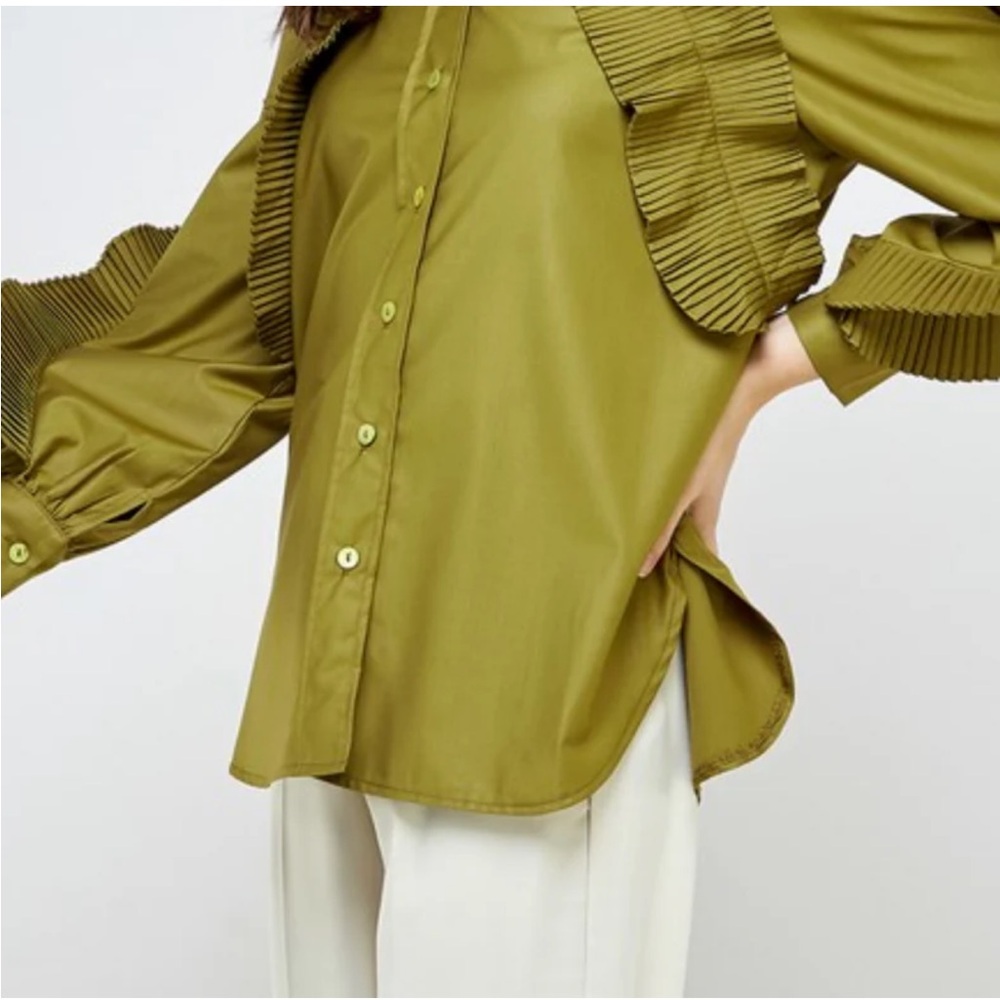 Pleated Detail Olive Green Button-Down Shirt - Picture 7 of 11